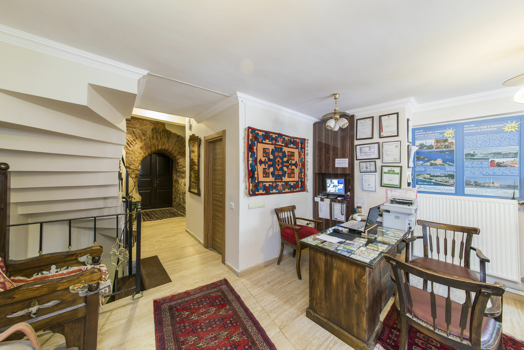 Naz Wooden House Inn Istanbul Exterior photo